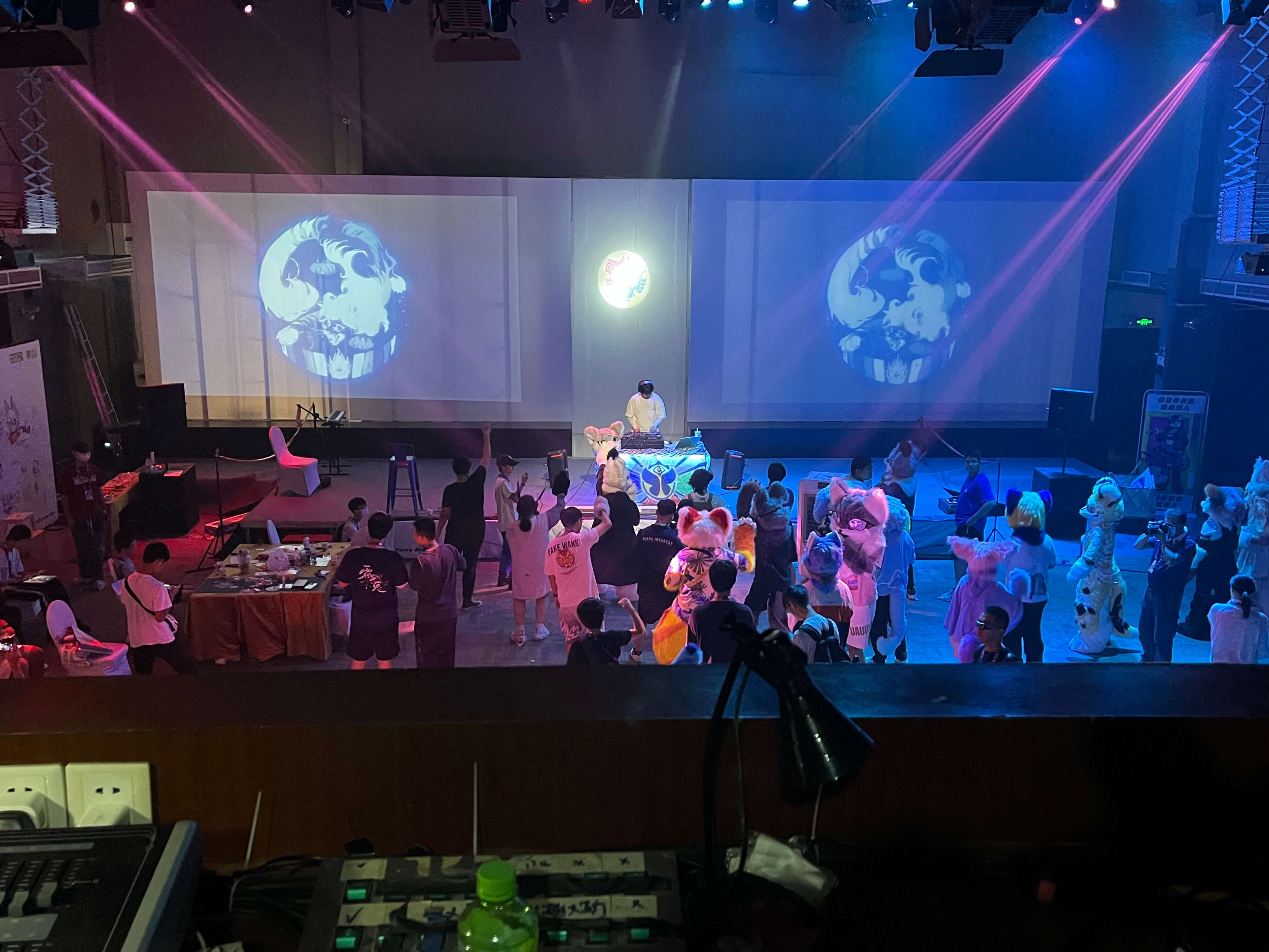 广州图南生活美学酒店-大场馆会议室实拍照片