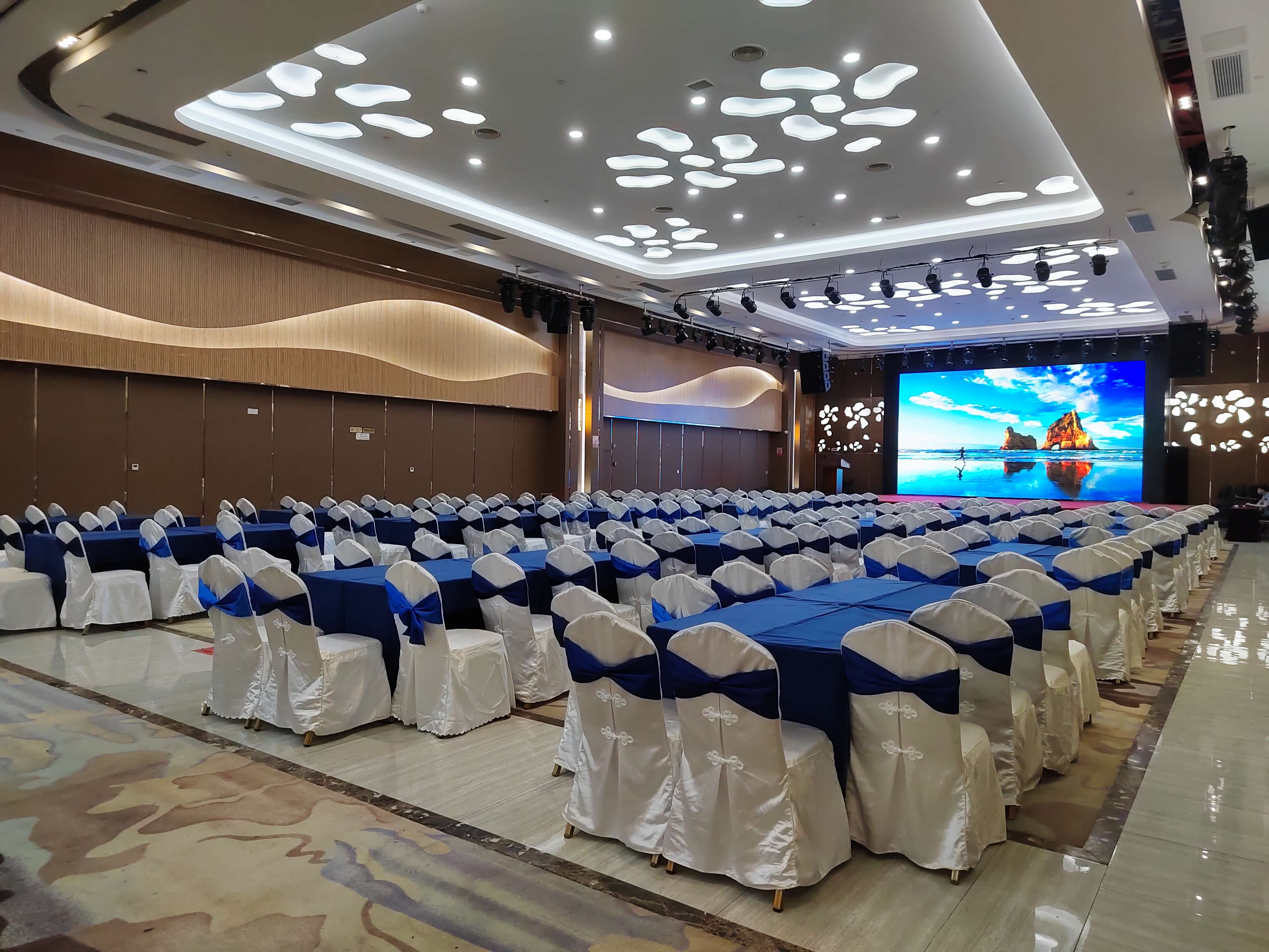 广州汇和酒店-国际会议厅会议室实拍照片