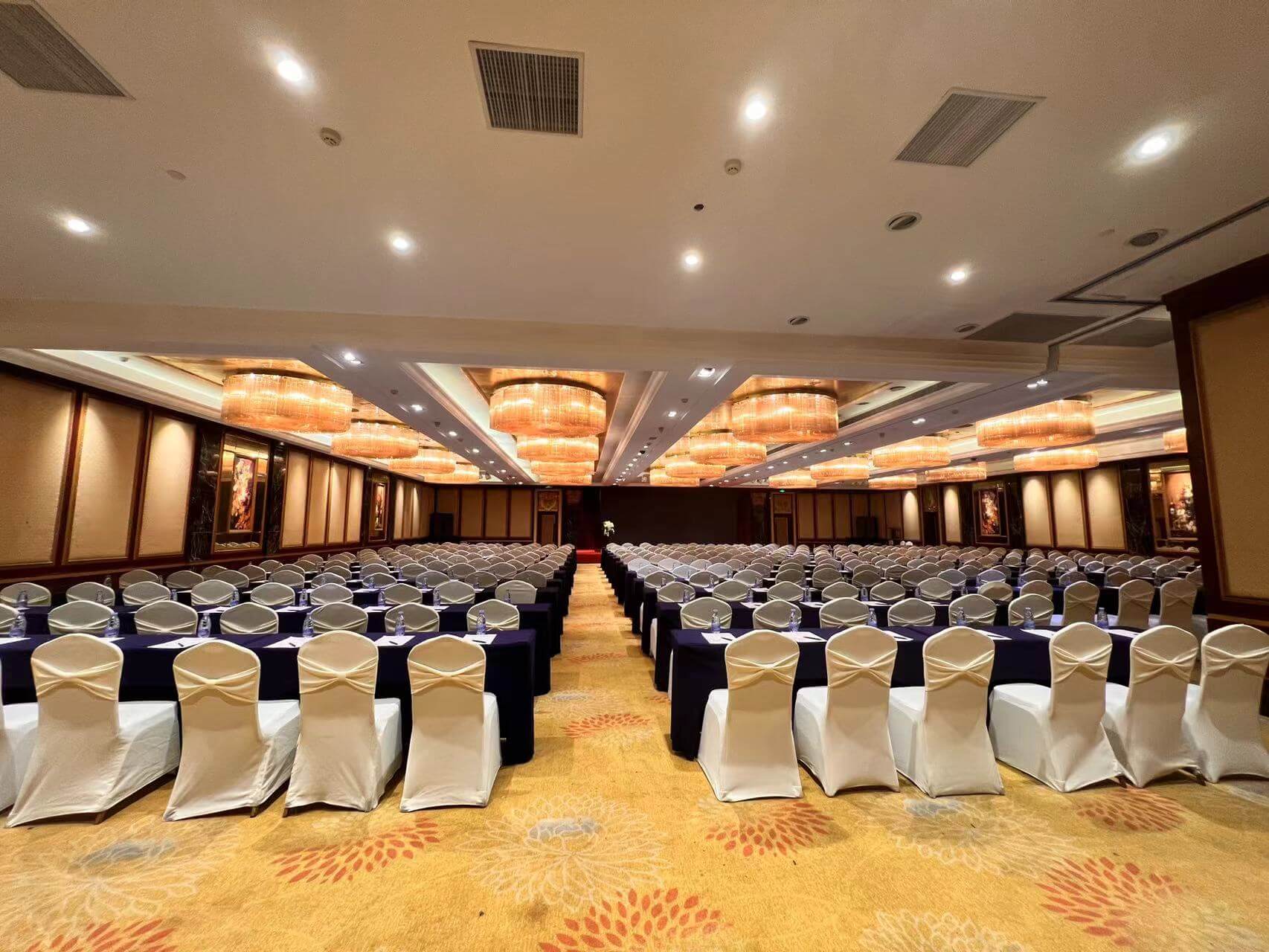 广州总统大酒店-国际会议厅会议室实拍照片