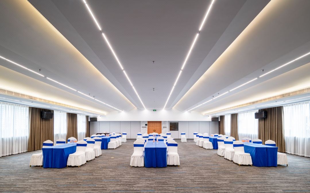 深圳罗湖万象城亚朵酒店-多功能会议厅会议室实拍照片