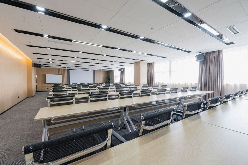 佛山南海千灯湖桂城亚朵酒店-会议室一会议室实拍照片
