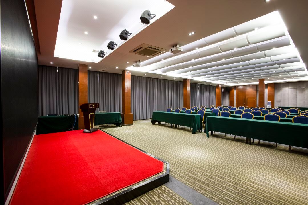 悦季酒店（广州三元里地铁站店）-悦享厅会议室实拍照片